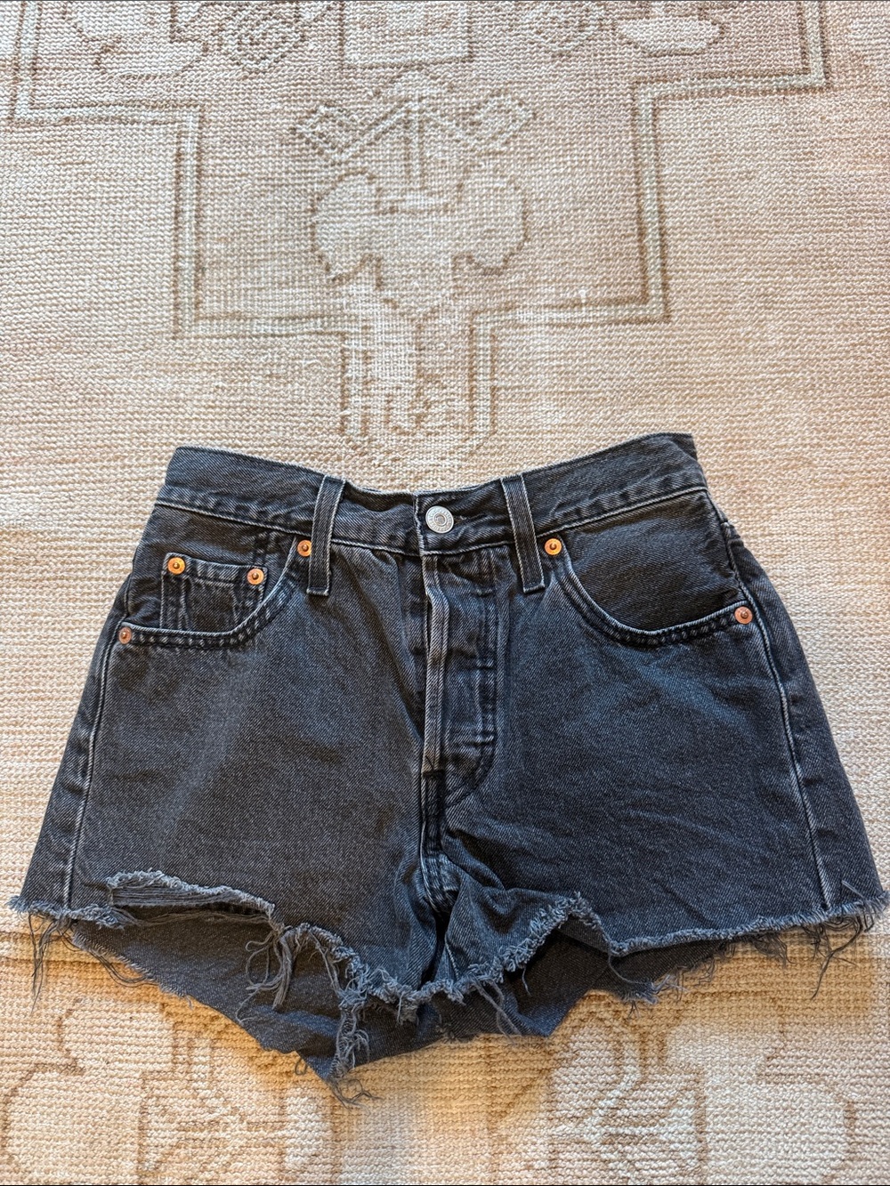 Levi's Black High-Rise Cutoff Denim Shorts Size 23